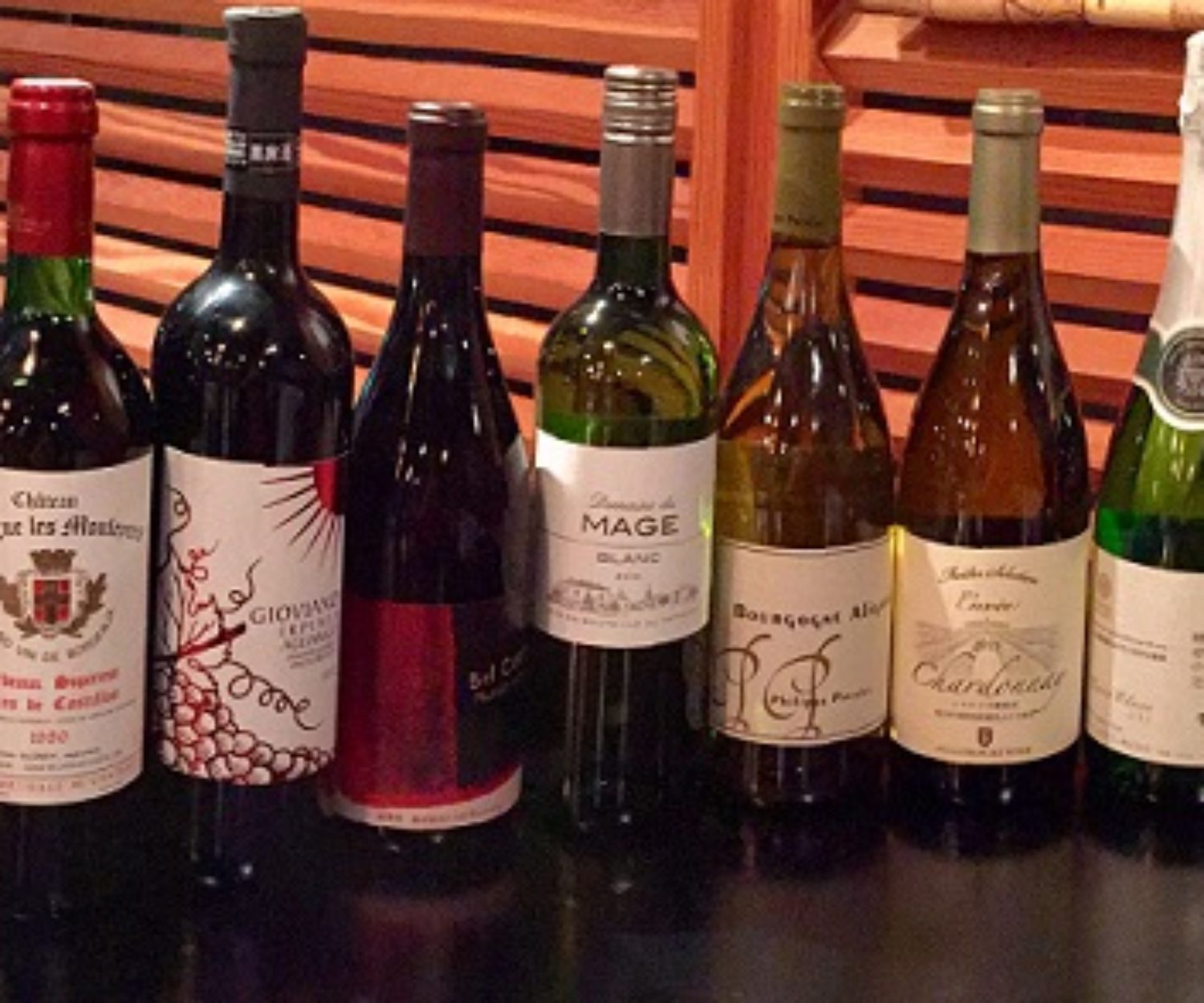 ワインバー葵　6周年のワイン達です